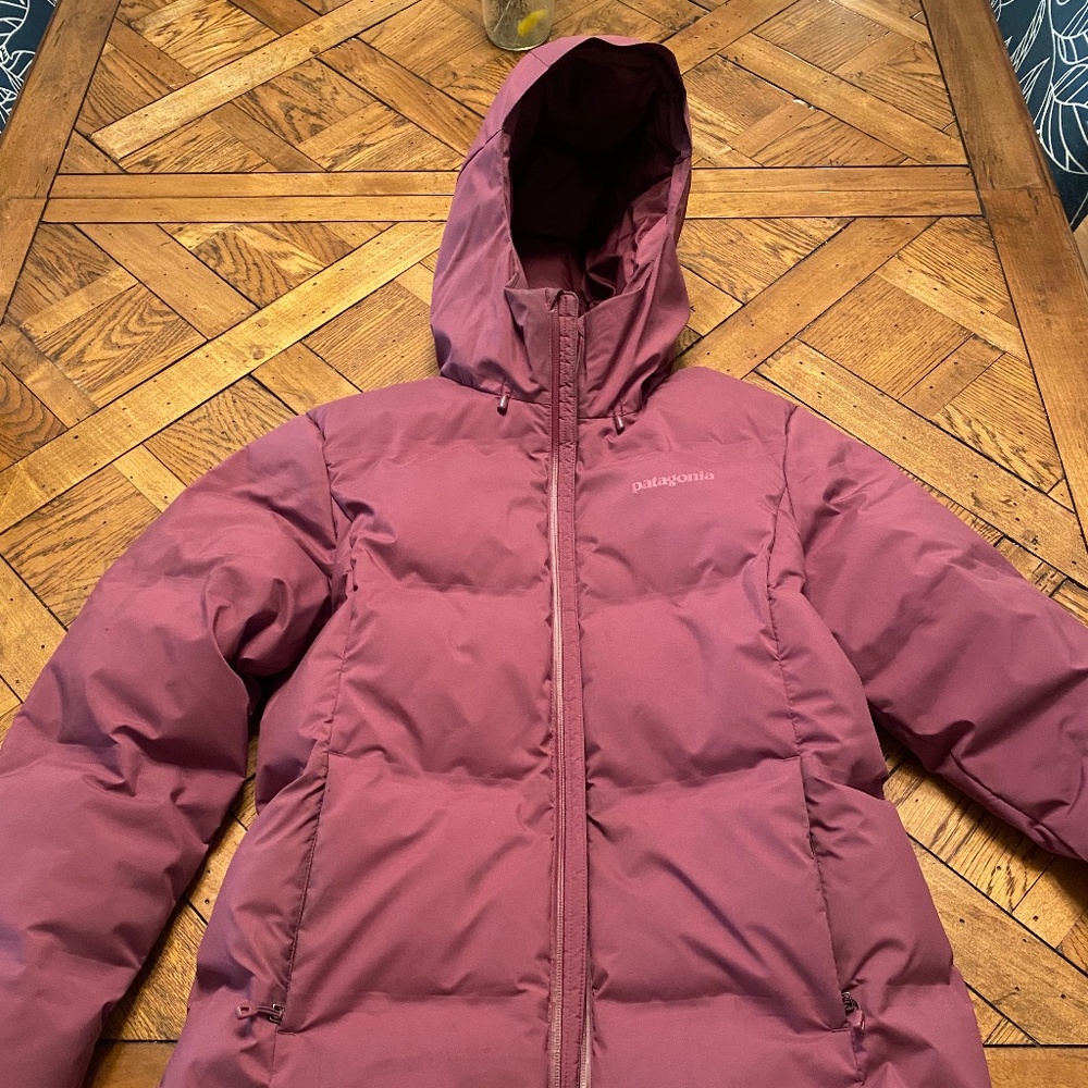 Patagonia Women’s Down Jacket Size Small